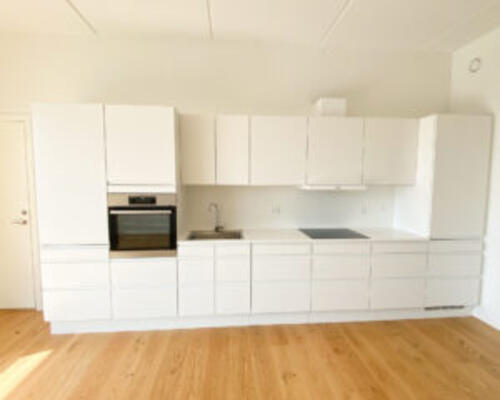 3-værelses lejlighed i nybygget ejendom, med fantastisk altan!