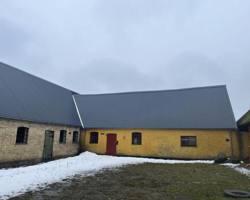 Hyggelig 4 længet Gård