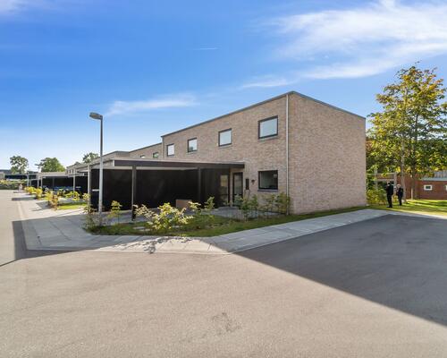 Lækkert 2 plans rækkehus med god rumfordeling.