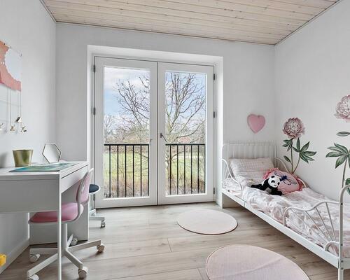 Lækkert 2 plans rækkehus med god rumfordeling.