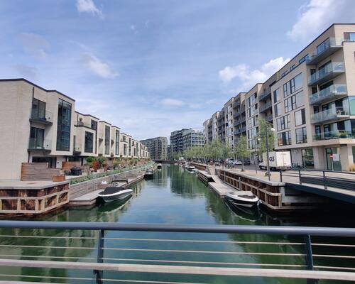 Lækker møbleret lejlighed | København SV.