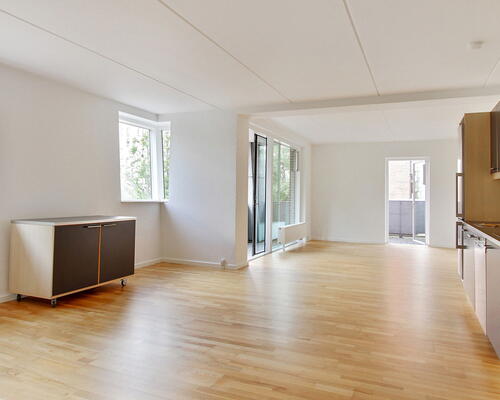 4 værelses lejlighed i København S