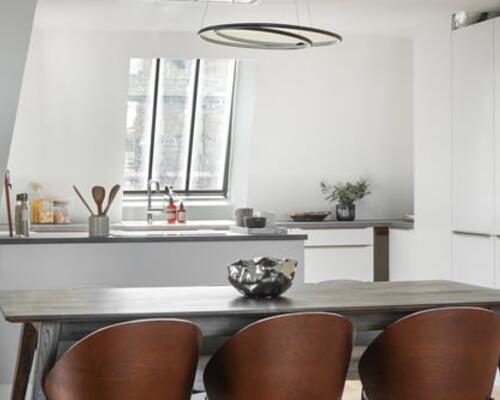 Stuelejlighed med privat terrasse