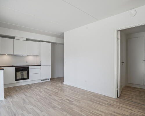 Egedal stationsby -  2 vær. lejebolig med altan med fin udsigt og godt lysindfald