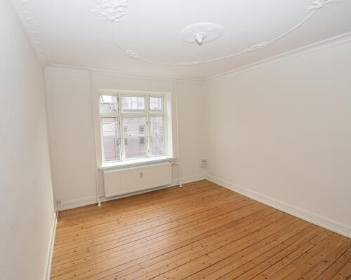 Moderne lejlighed med stilfuld indretning i Aalborgs centrum