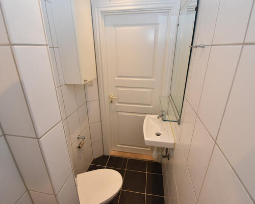 Moderne lejlighed med stilfuld indretning i Aalborgs centrum