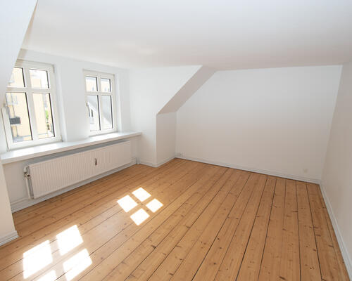 Lys og indbydende lejlighed med moderne faciliteter i Aalborg