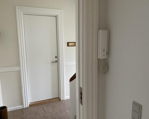 2-værelses renoveret lejlighed i centrum