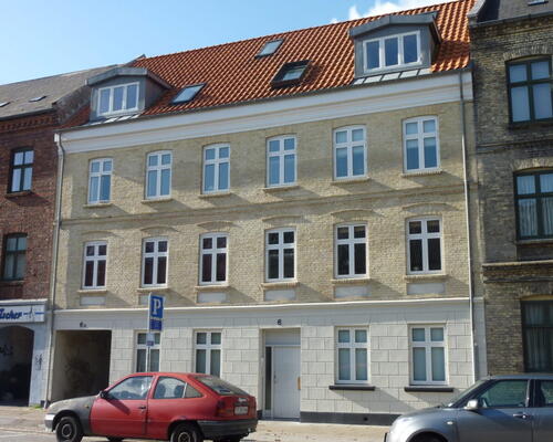 2-værelses renoveret lejlighed i centrum