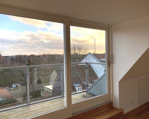 Penthouselejlighed med loft til kip, altan og en fantastisk udsigt- 90 Kvm