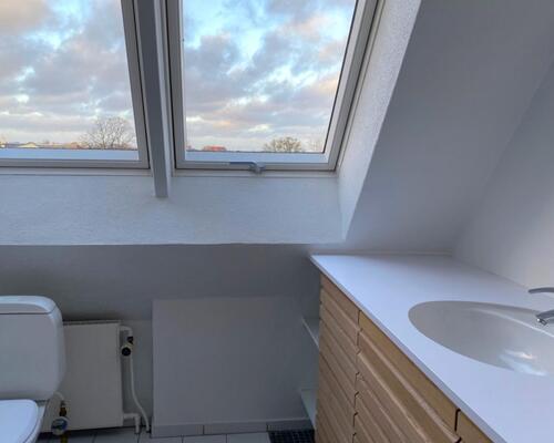 Penthouselejlighed med loft til kip, altan og en fantastisk udsigt- 90 Kvm