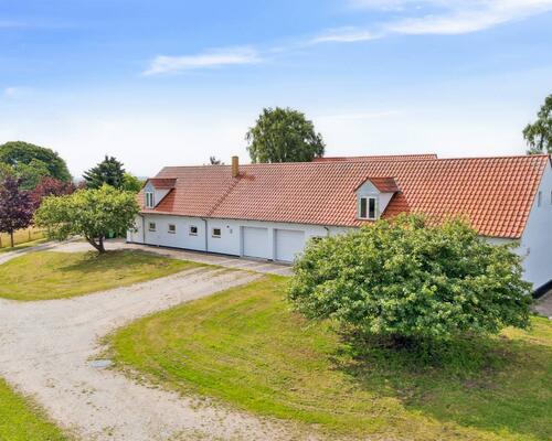 8 værelses hus i Helsinge