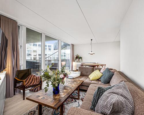 Arkitekttegnet lejlighed i V huset | København S.