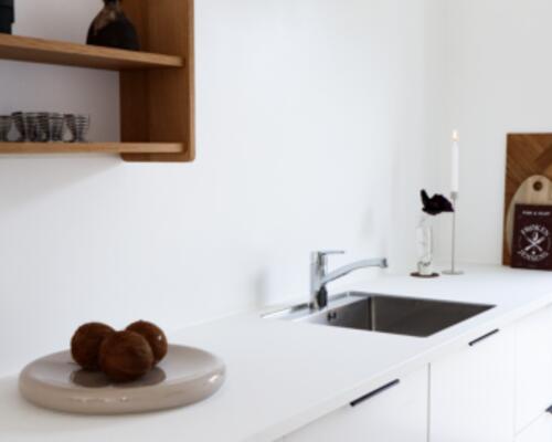 STILRENT RÆKKERHUS I JASMINPARKEN