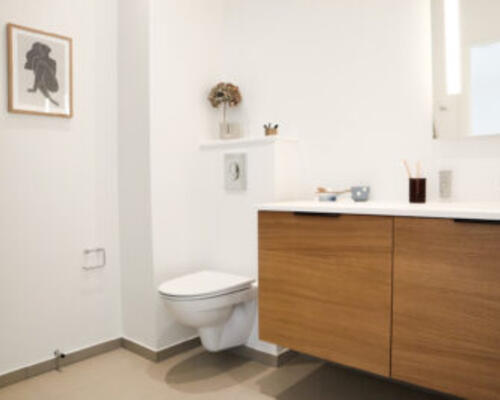 STILRENT RÆKKERHUS I JASMINPARKEN