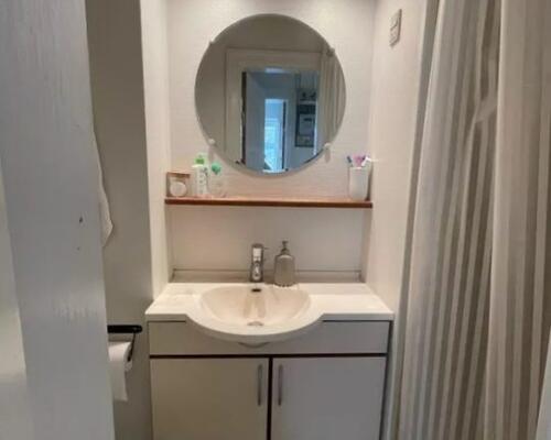 Flot herskabelig 3 værelses lejlighed på rolig vej – 73 Kvm