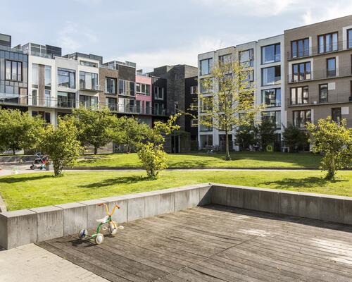 Privat tagterrasse og skøn udsigt til kanalerne