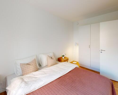 Rummelig 3-værelses lejlighed med stor terrasse