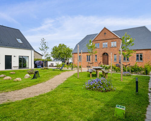 5 værelses med egen vestvendt have ☀️<br>