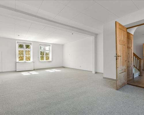 10 værelses hus i Vonge