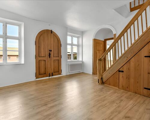 10 værelses hus i Vonge