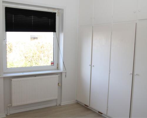 Lækkert 4 værelses hus beliggende på hele 700 m² grund