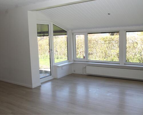 Lækkert 4 værelses hus beliggende på hele 700 m² grund