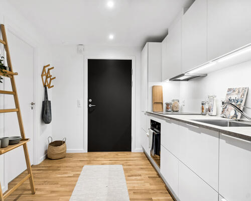 Skøn 3-værelses lejlighed med altan.