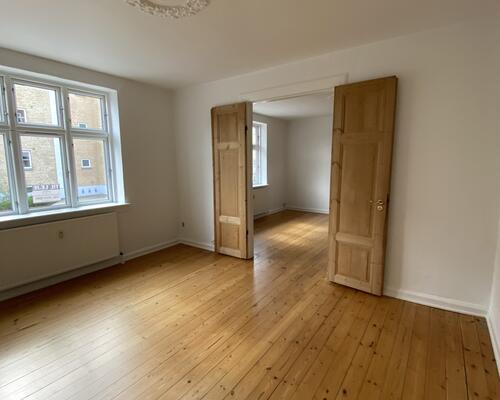 Super flot 3 vær. i Viborg midtby