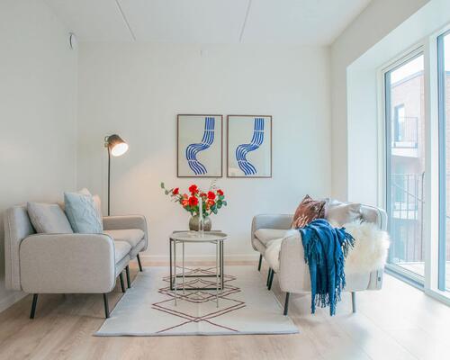 Lys 2-værelses lejlighed i Asani Haven