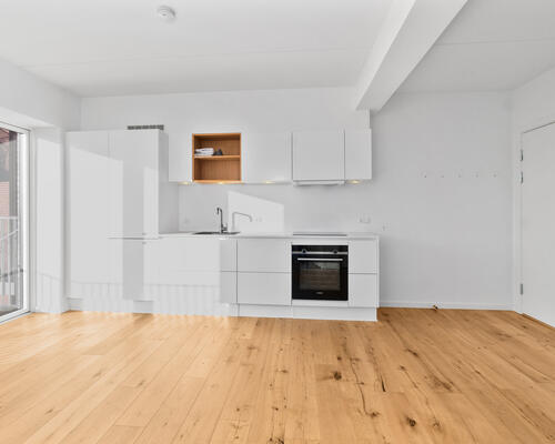 Eksklusiv 4. sals lejlighed med altan