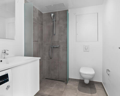 Eksklusiv 4. sals lejlighed med altan