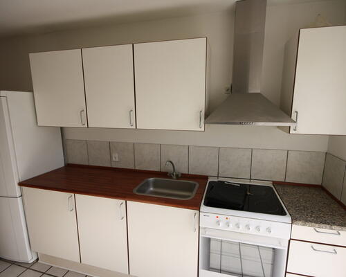 Hyggelig lejlighed med terrasse