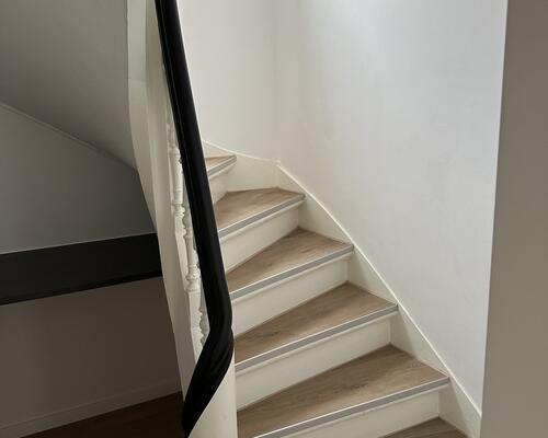 Nyistandsat 4 vær. lejlighed i midtbyen.