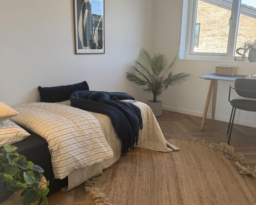110 m2 værelse i Rønde