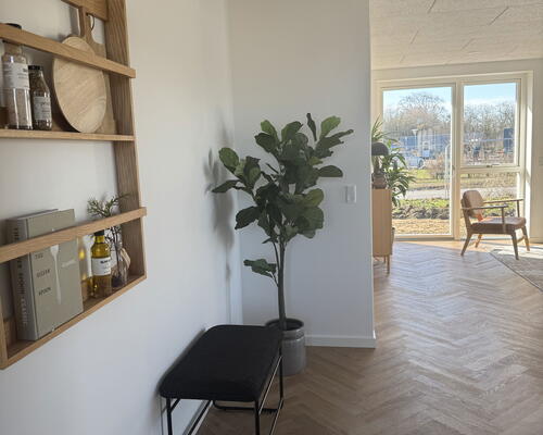 110 m2 værelse i Rønde