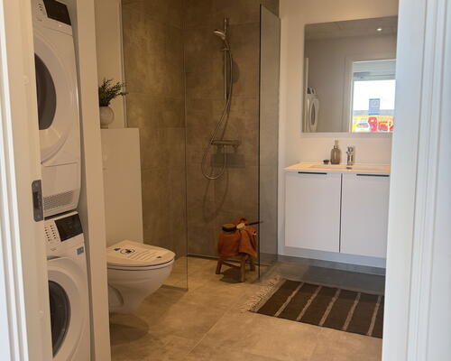 110 m2 værelse i Rønde