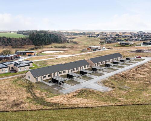 4 værelses ende-rækkehus fra 2023 med 2 badeværelser 😍<br>