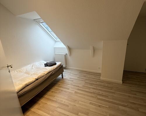 Møbleret lejlighed med 4 soveværelser i Torvegade