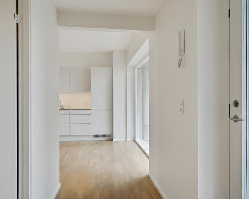 2 værelses flot lejlighed på 66 m² beliggende i flot nyere renoveret ejendom.