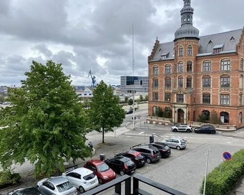 Herskabslejlighed i det populære Nørre Stenbro kvarter