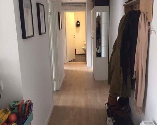 Stor og rummelig 2 vær. med franske altaner i Mejlgade