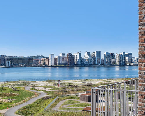 Elegant penthouse med fantastisk udsigt og skønne omgivelser