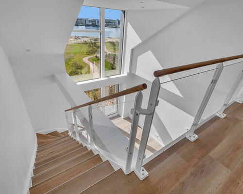 Elegant penthouse med fantastisk udsigt og skønne omgivelser