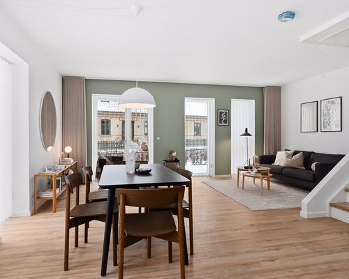 Moderne 4-værelses rækkehus med to skønne terrasser