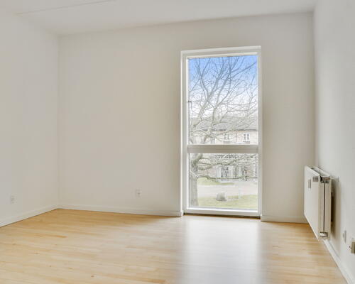 Velindrettet 2 værelses lejlighed omgivet af skøn natur ved SDU - KUN 1 MÅNEDS DEPOSITUM!