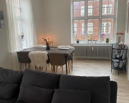 Nydelig 2-værelses lejlighed