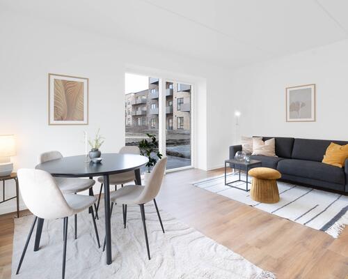 Karine Krumpen 52, 1., 1