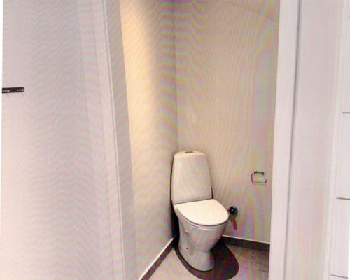 Skøn Stuelejlighed m. terrasse i Odense C.