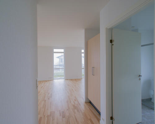 Central og lys 3 værelses med altan og parkering, Horsens